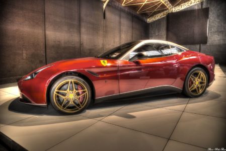 Autoworld-2017-Ferrari-17